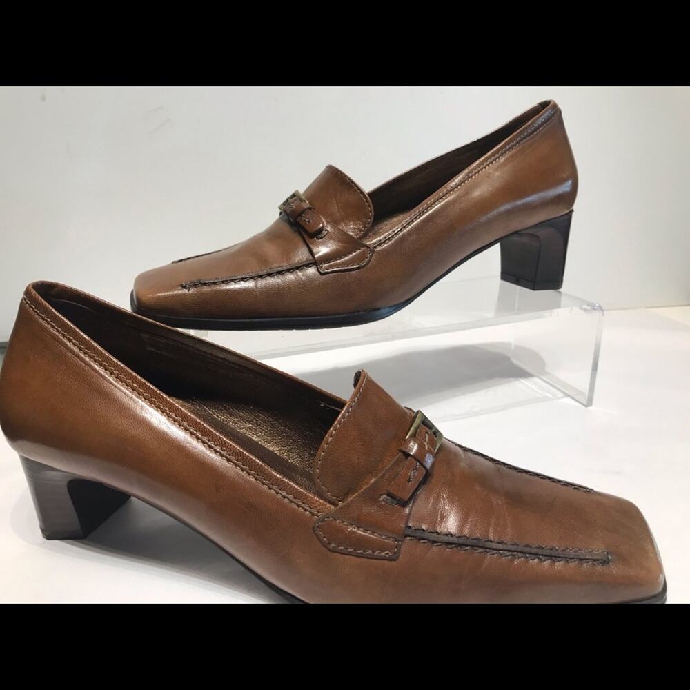 Maripe🇮🇹tan mid loafer with rubber bottom